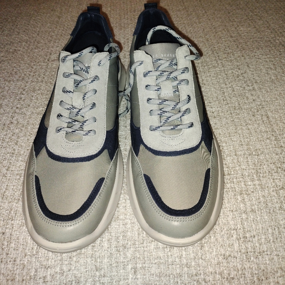Ted Baker Casual Shoes. Men Sz 42 (US 9)